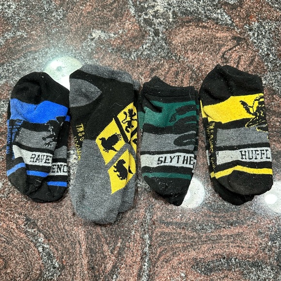 Women’s Harry Potter socks- set of 4 pairs - Picture 1 of 5